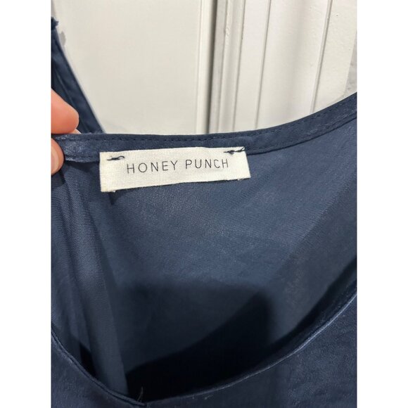 Honey Punch Navy V Neck Camisole Top Sz M - Picture 5 of 8
